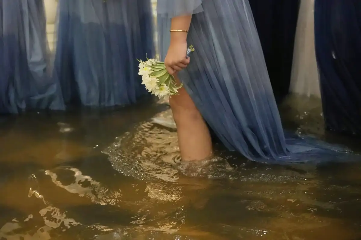 La boda que desafió a un tifón