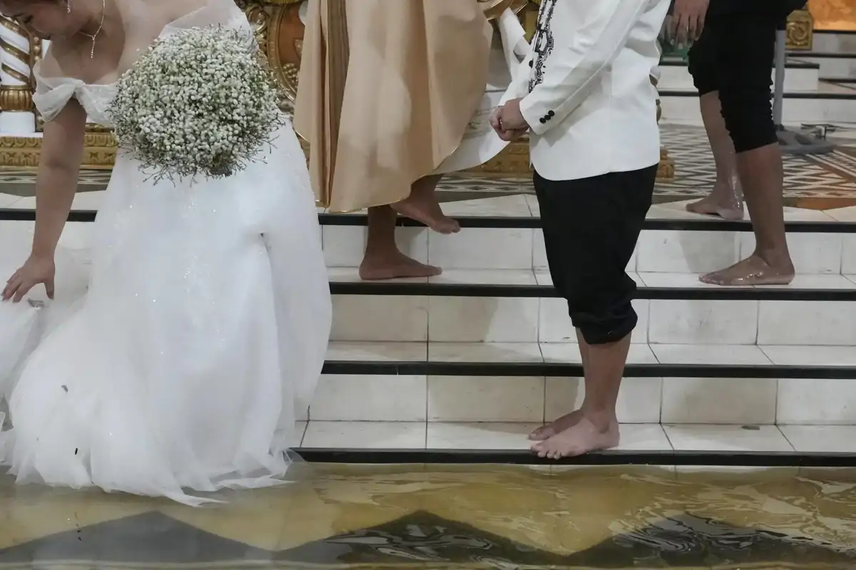 La boda que desafió a un tifón