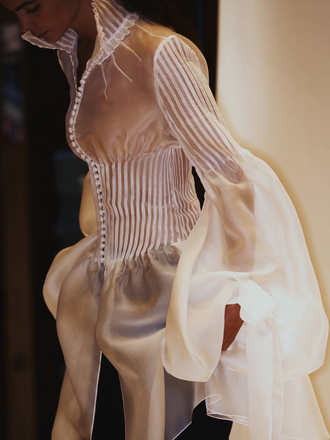 Carolina Herrera transforma la cultura madrileña en inspiración para la moda global