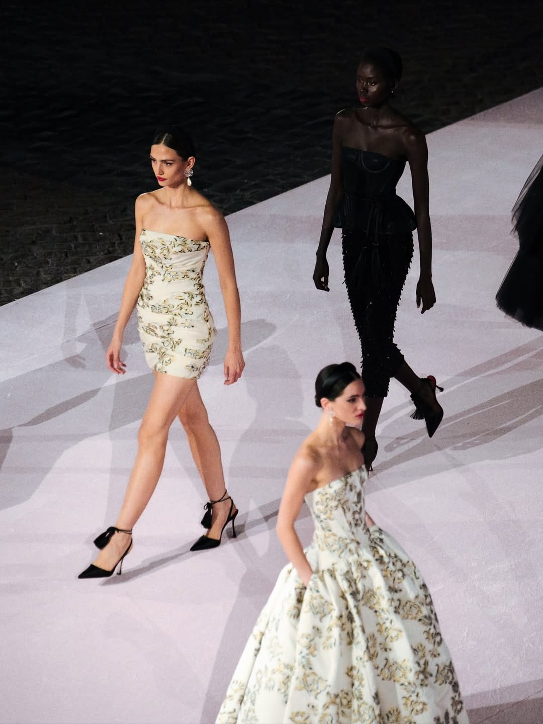 Carolina Herrera transforma la cultura madrileña en inspiración para la moda global