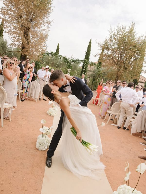 La generación Z adora las bodas y debemos estar preparados